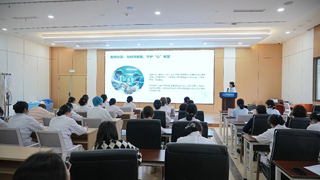 强基础,精技能!我院护理部开展专题培训,为患者护航(图1) 强基础,精技能!我院护理部开展专题培训,为患者护航(图1)